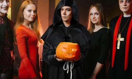 10 Melhores Ideias de Disfarces de Halloween Para Adulto: Do Clássico ao Original